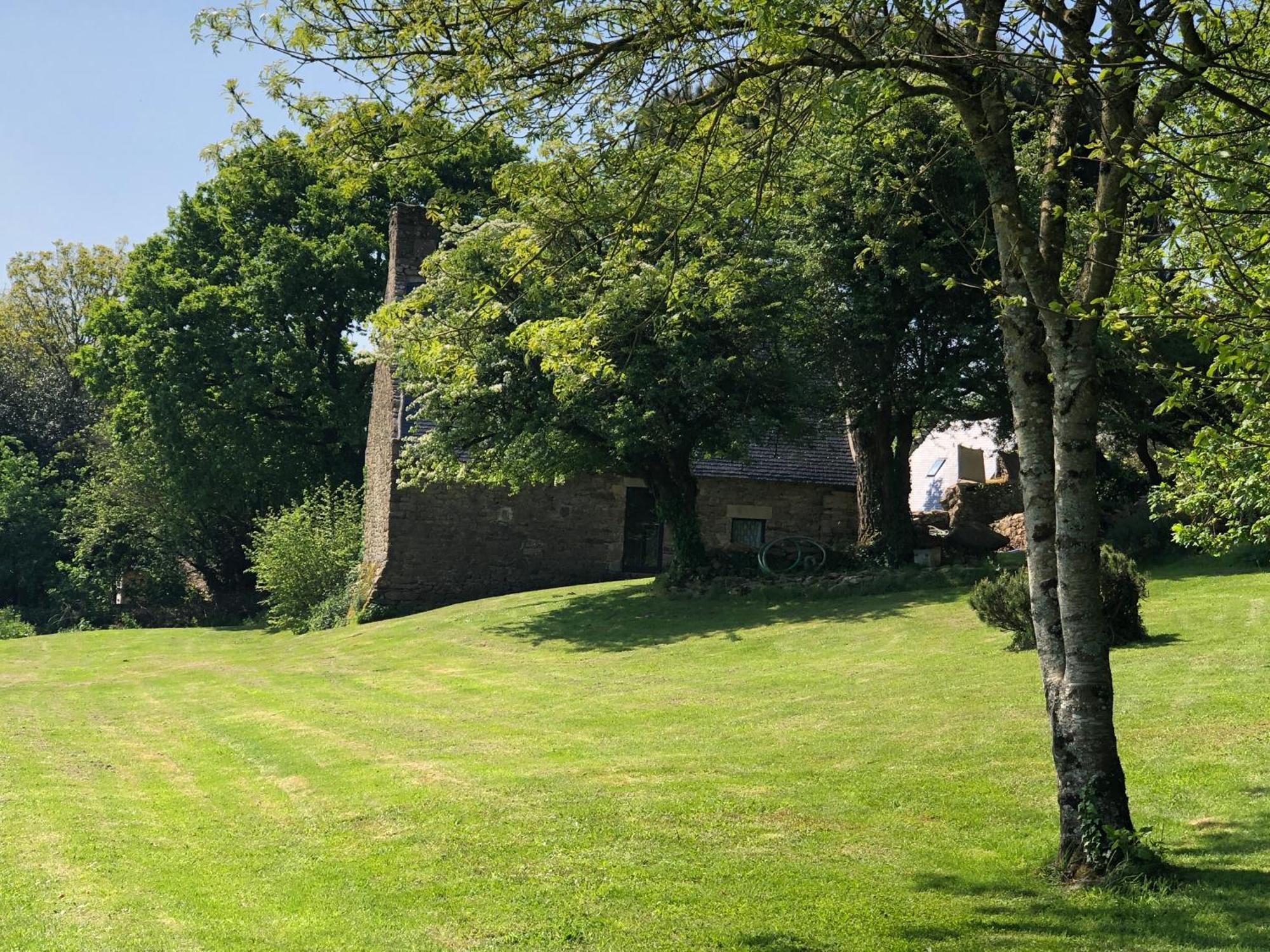 Gite Au Calme 2 A 6 Personnes Dans Un Paysage Totalement Paisible -Plages A 22 Min- Quite Cottage 2 To 6 Persons In Total Peaceful Landscape -Beaches At 22 Min- Landevant Luaran gambar